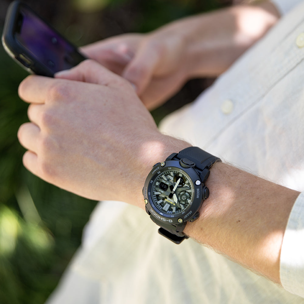 Casio Men's G-Shock GA-2000SU-1ADR Carbon Core Guard Watch