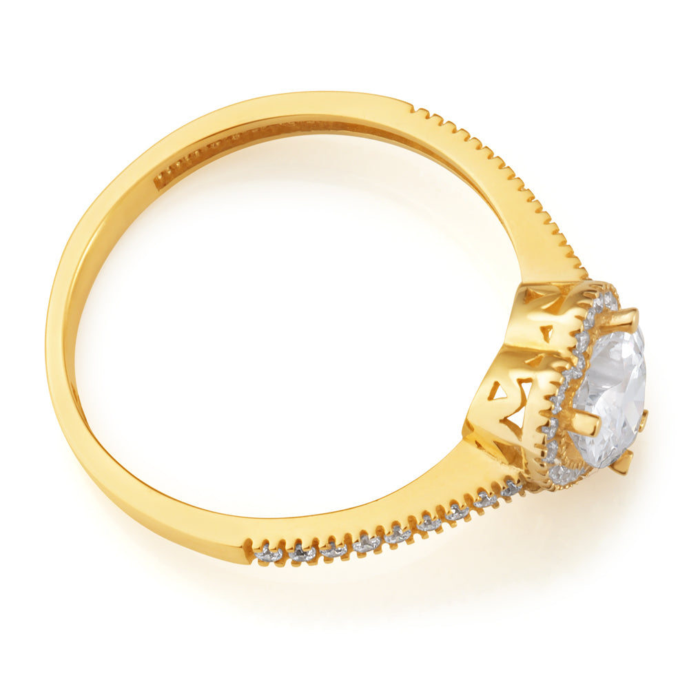 Exquisite 9ct Yellow Gold Zirconia Heart-Shaped Engagement Ring