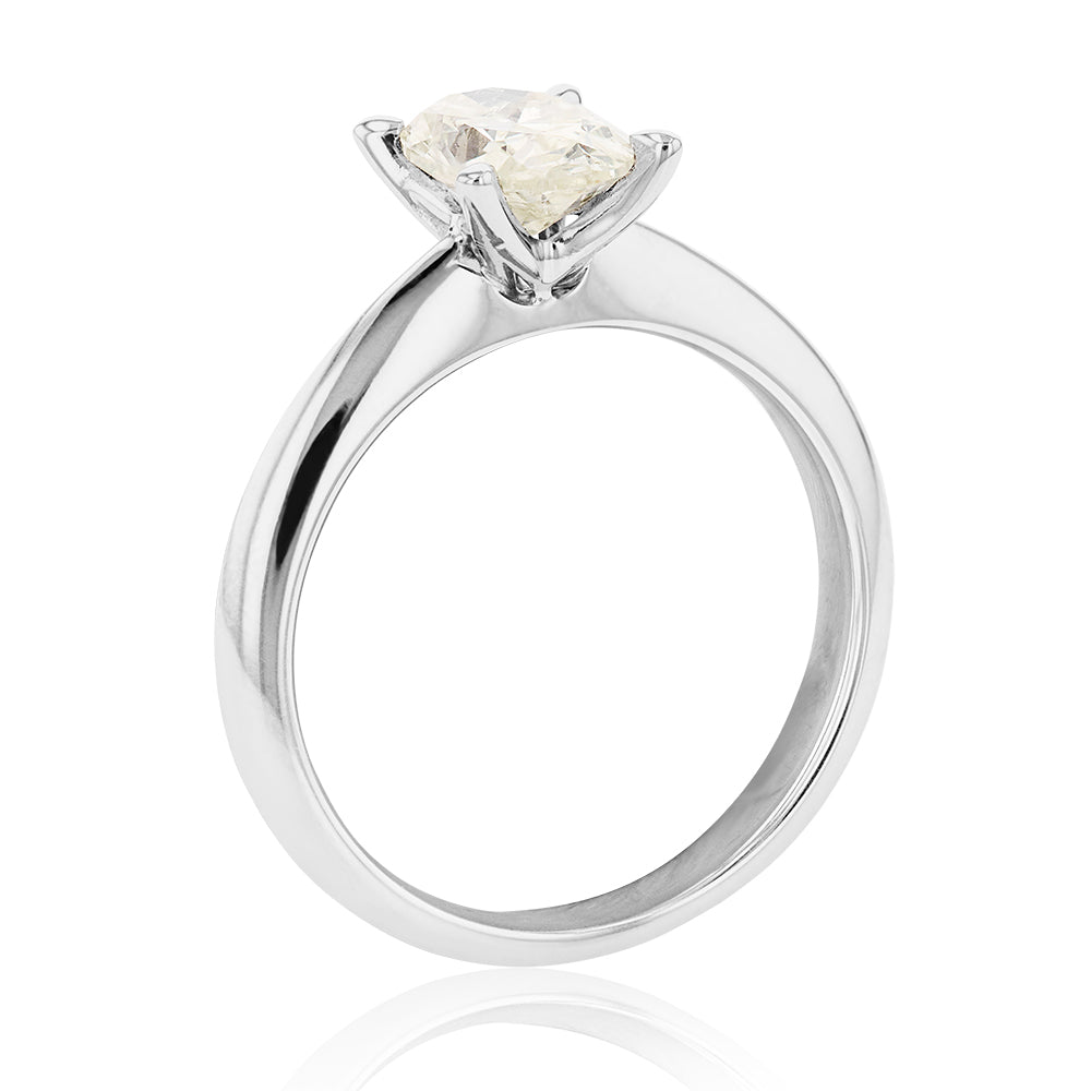 Exquisite 18 Carat White Gold Engagement Ring Adorned with a Stunning 1 Carat Oval Diamond