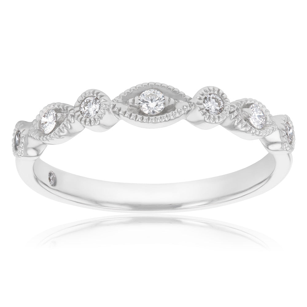 Exquisite 9ct White Gold Dress Ring with Flawless Cut Diamonds