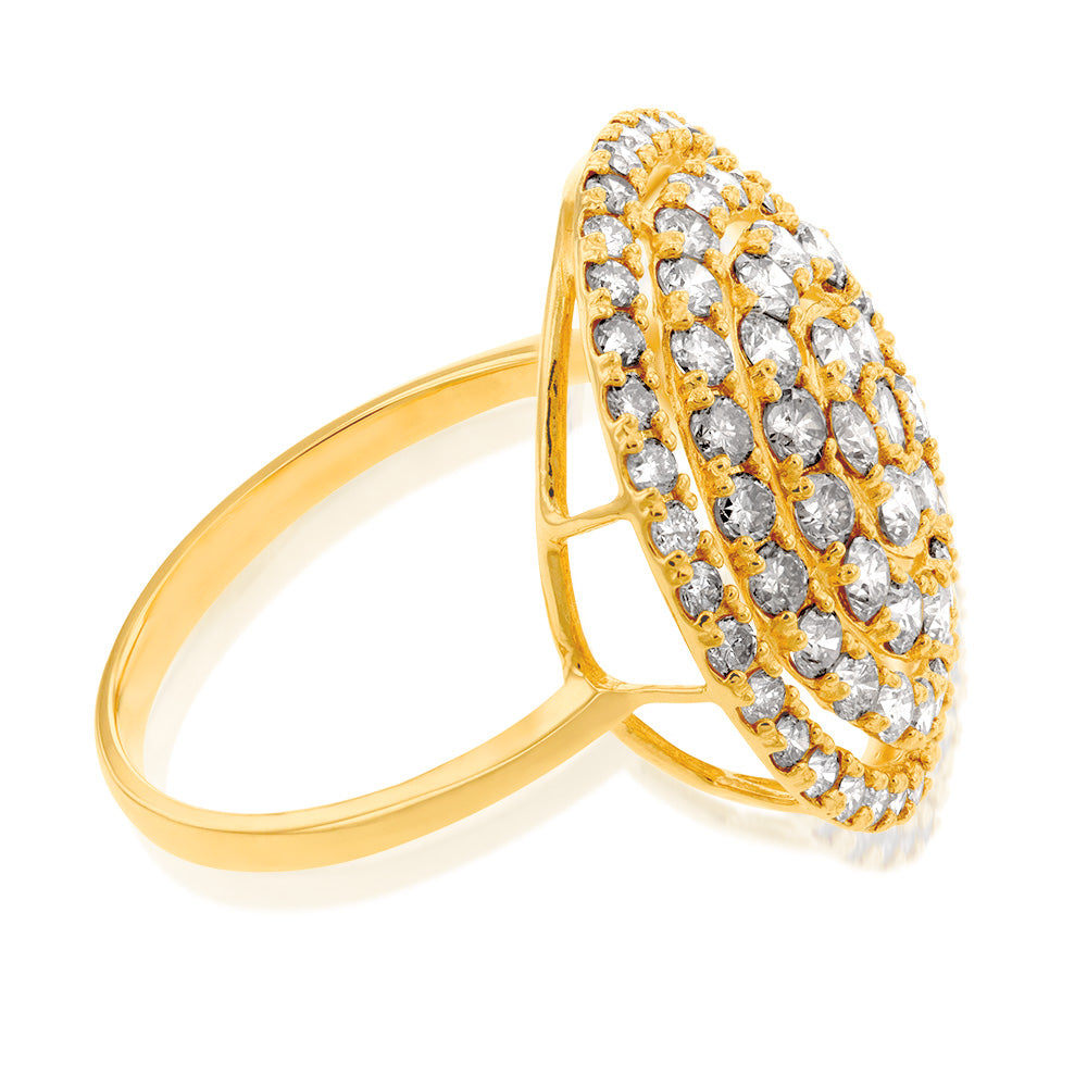 Exquisite 18-carat Yellow Gold Cluster Ring Featuring 2 Carats of Round-shaped Diamonds