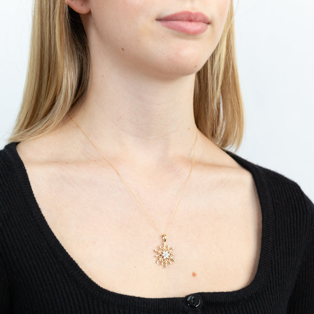 9ct Yellow Gold Snowflake Pendant with 45cm Chain and Flawless Cut Diamonds