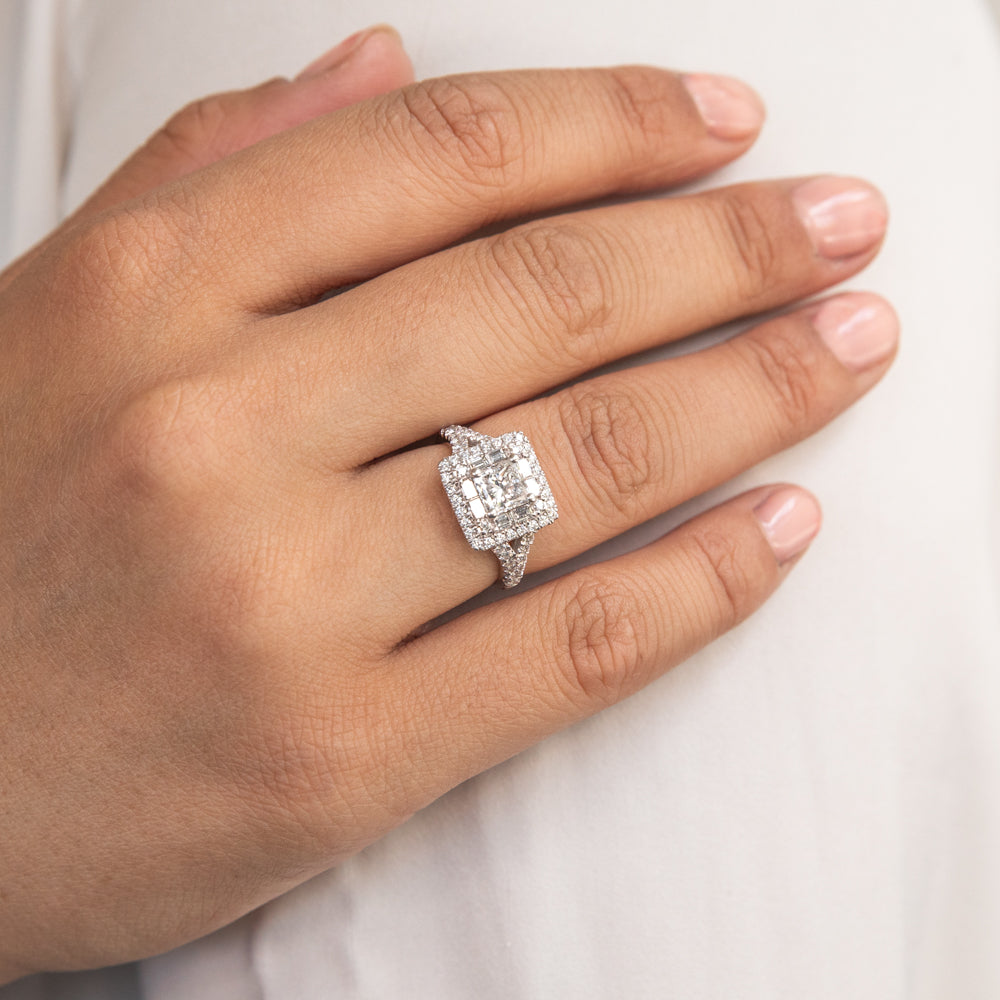 18ct White Gold Ring with 1.00 Carat Certified Princess - Cut Center Diamond, Total 1.80 Carats