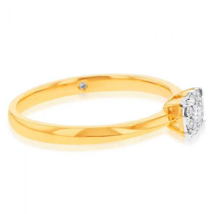 Exquisite Flawless Cut Diamond Engagement Ring Crafted in 9ct Yellow and White Gold