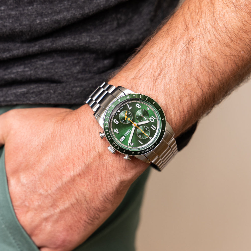 Fossil Sport Tourer FS6048: A Stylish Chronograph Watch for Racing Enthusiasts