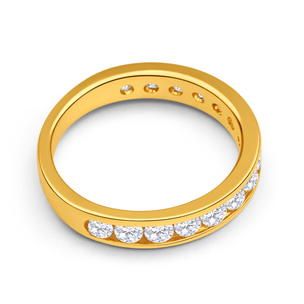 18ct Yellow Gold Ring Featuring 1 Carat of Channel-Set Sparkling Diamonds