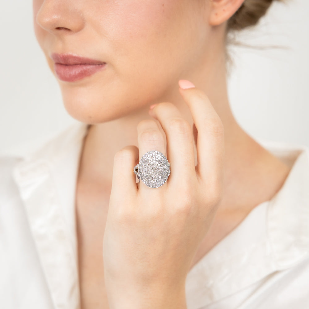 Stunning 2 Carat Diamond Cluster Engagement Ring Crafted in 9ct Yellow Gold