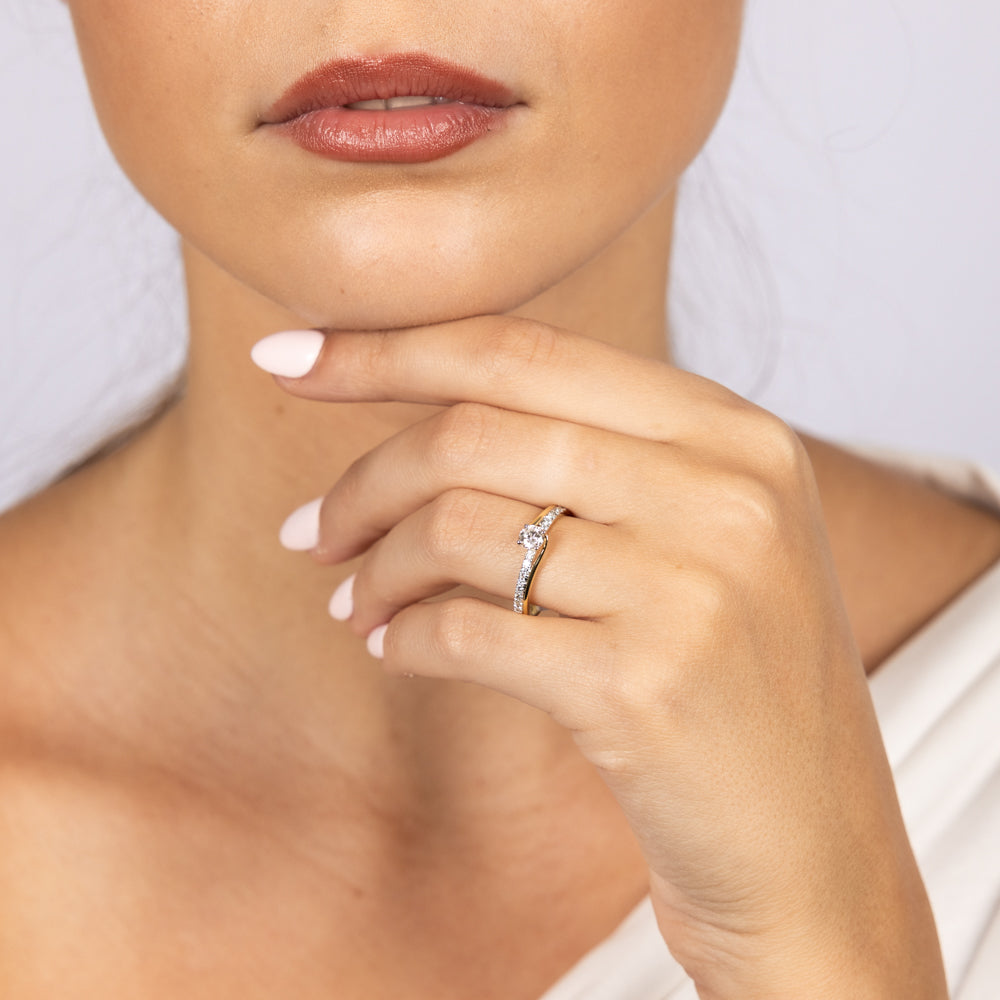 Stunning 1/2 Carat Diamond Claw Solitaire Ring in 18ct Yellow Gold