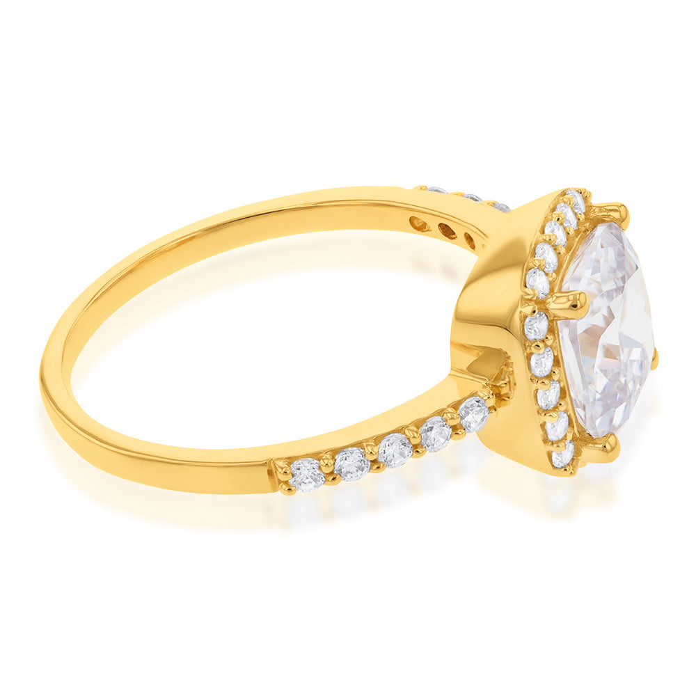 9ct Yellow Gold Ring with Cushion Cut Zirconia