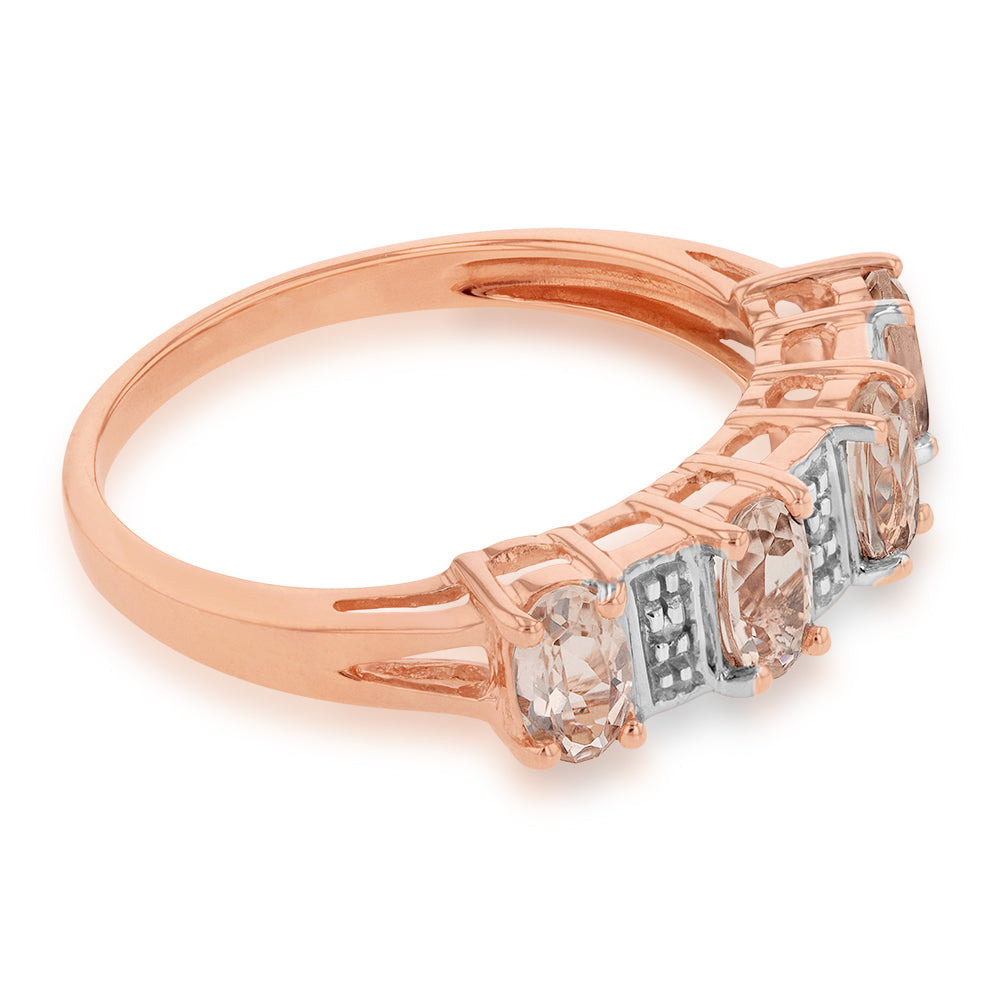 Exquisite 9 Carat Rose Gold Ring Featuring Morganite and Sparkling Diamonds
