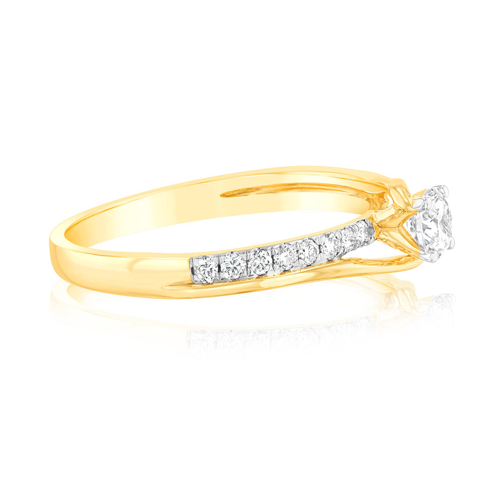 Stunning 1/2 Carat Diamond Claw Solitaire Ring in 18ct Yellow Gold