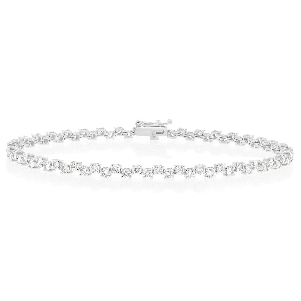 Exquisite 2-Carat Diamond Tennis Bracelet Crafted in 10ct White Gold