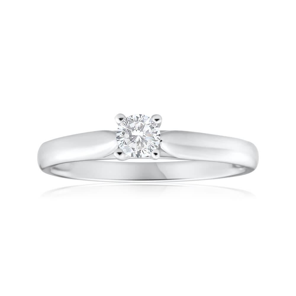 Exquisite 18ct White Gold Single Diamond Ring for Special Occasions