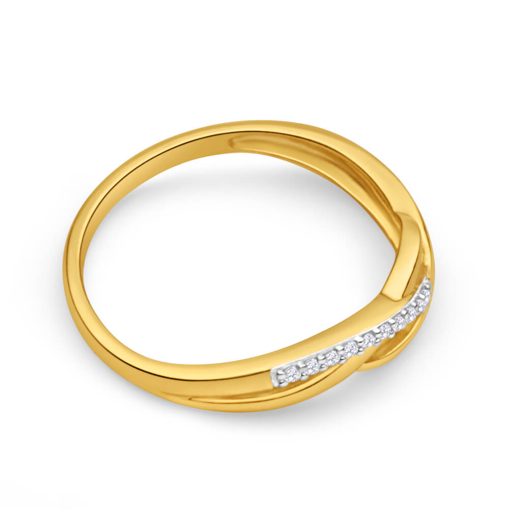 Exquisite 9ct Yellow Gold Ring with Swirling Zirconia Design