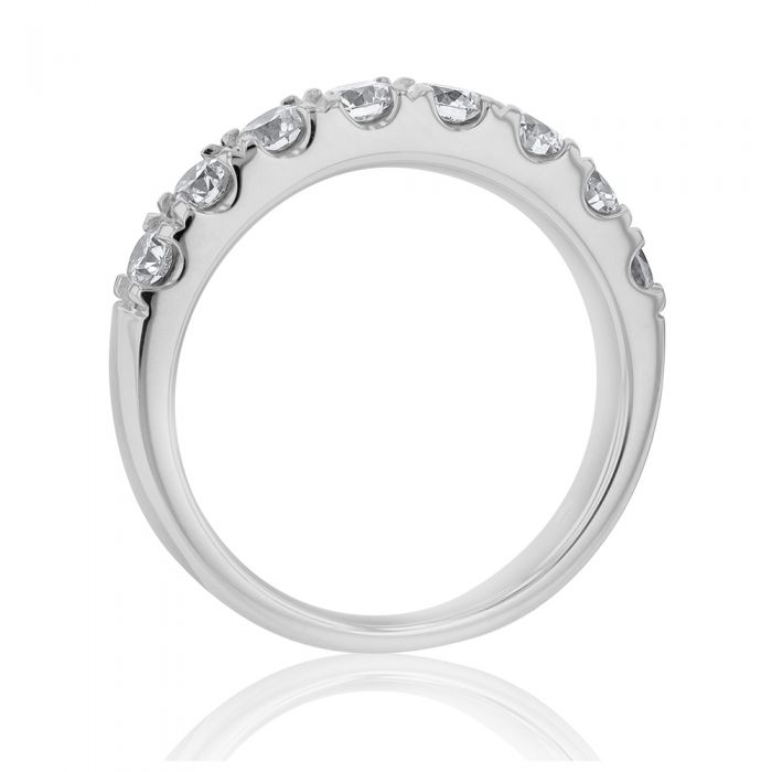 Exquisite Flawless Cut 1 Carat Platinum Diamond Eternity Band for Weddings and Everyday Wear