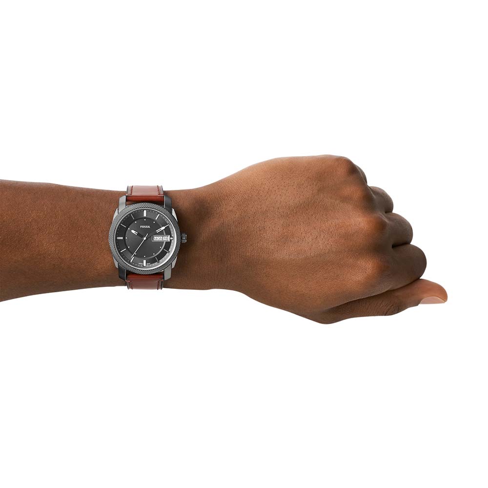 Stylish Fossil Machine FS5900 Men's Watch with Brown Leather Band