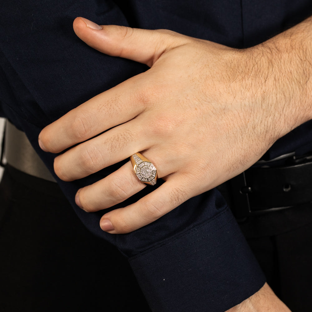 Exquisite 3/4 Carat Diamond Engagement Ring Crafted in 9ct Yellow Gold