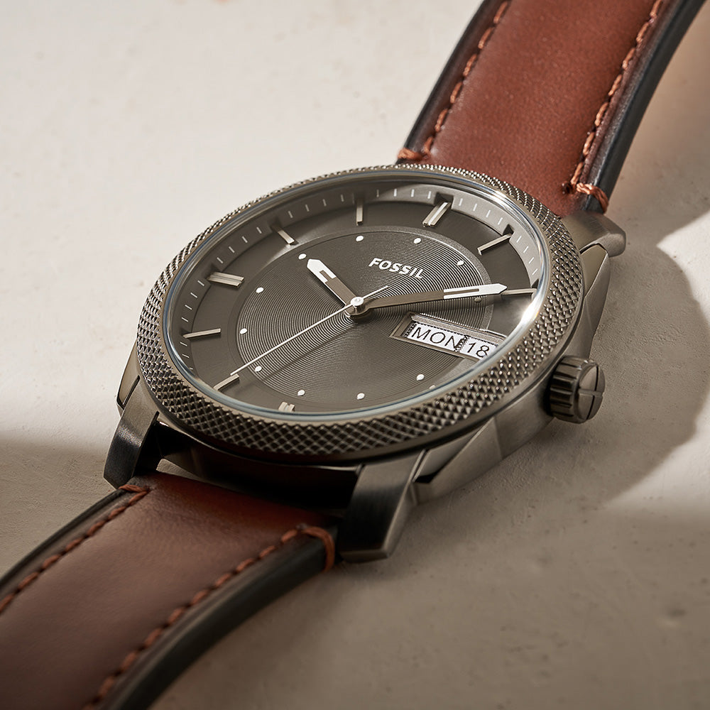 Stylish Fossil Machine FS5900 Men's Watch with Brown Leather Band