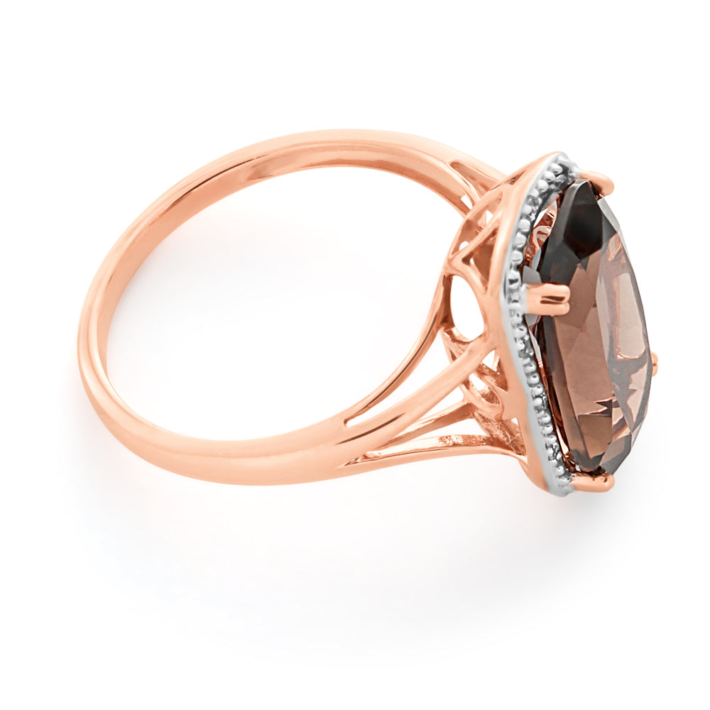 9 Carat Rose Gold Ring with 4.00 Carats of Smoky Quartz and Diamonds - Non - Resizable