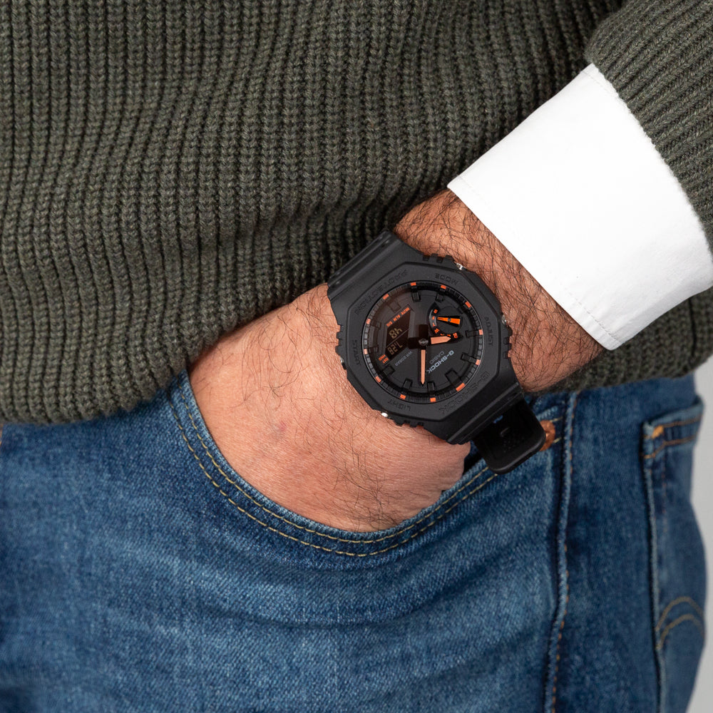 G-Shock GA2100-1A4 Neon Accent Series 'CasiOak' Men's Digital-Analog Watch with Unique Design