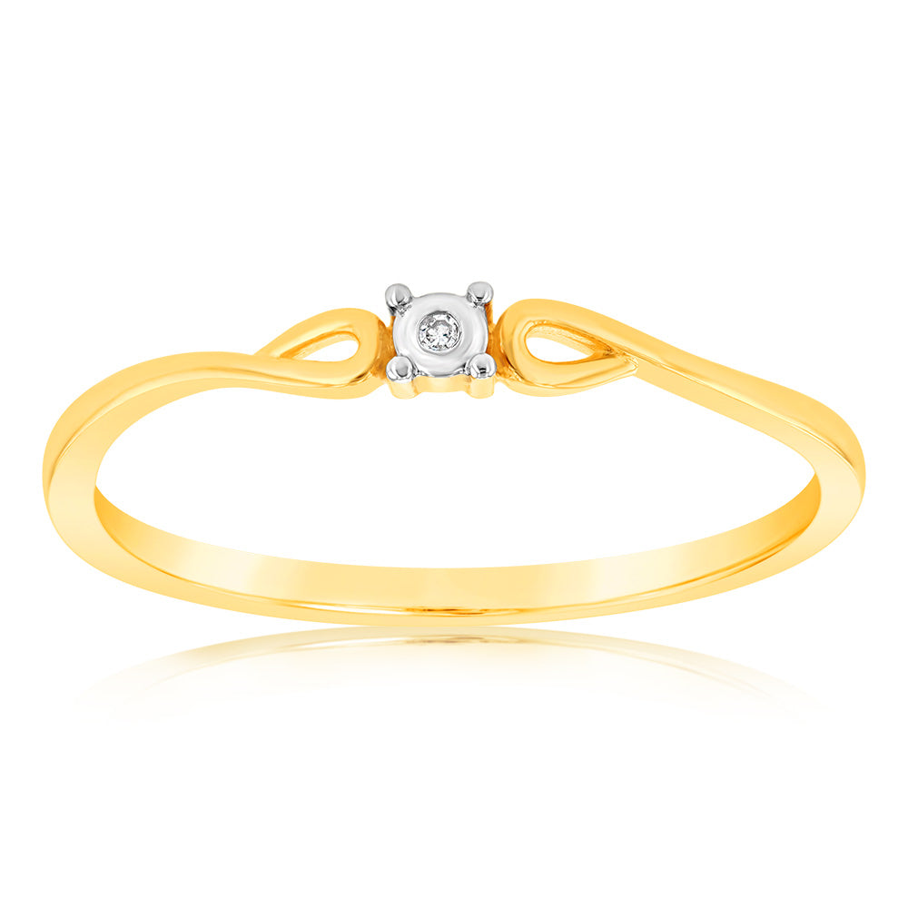 Exquisite 9 Carat Yellow Gold Ring Featuring a Single Brilliant Cut Diamond