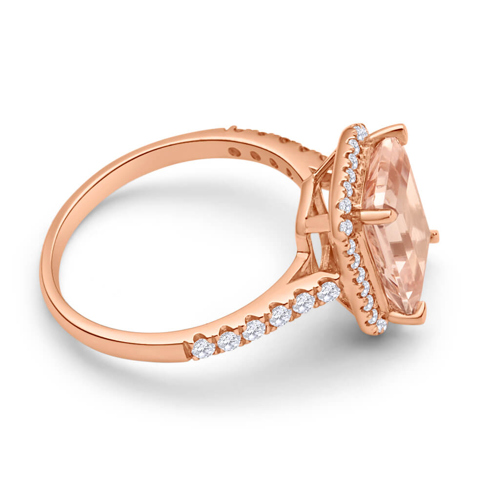 Exquisite 9-carat Rose Gold Ring Embellished with Morganite and Diamonds