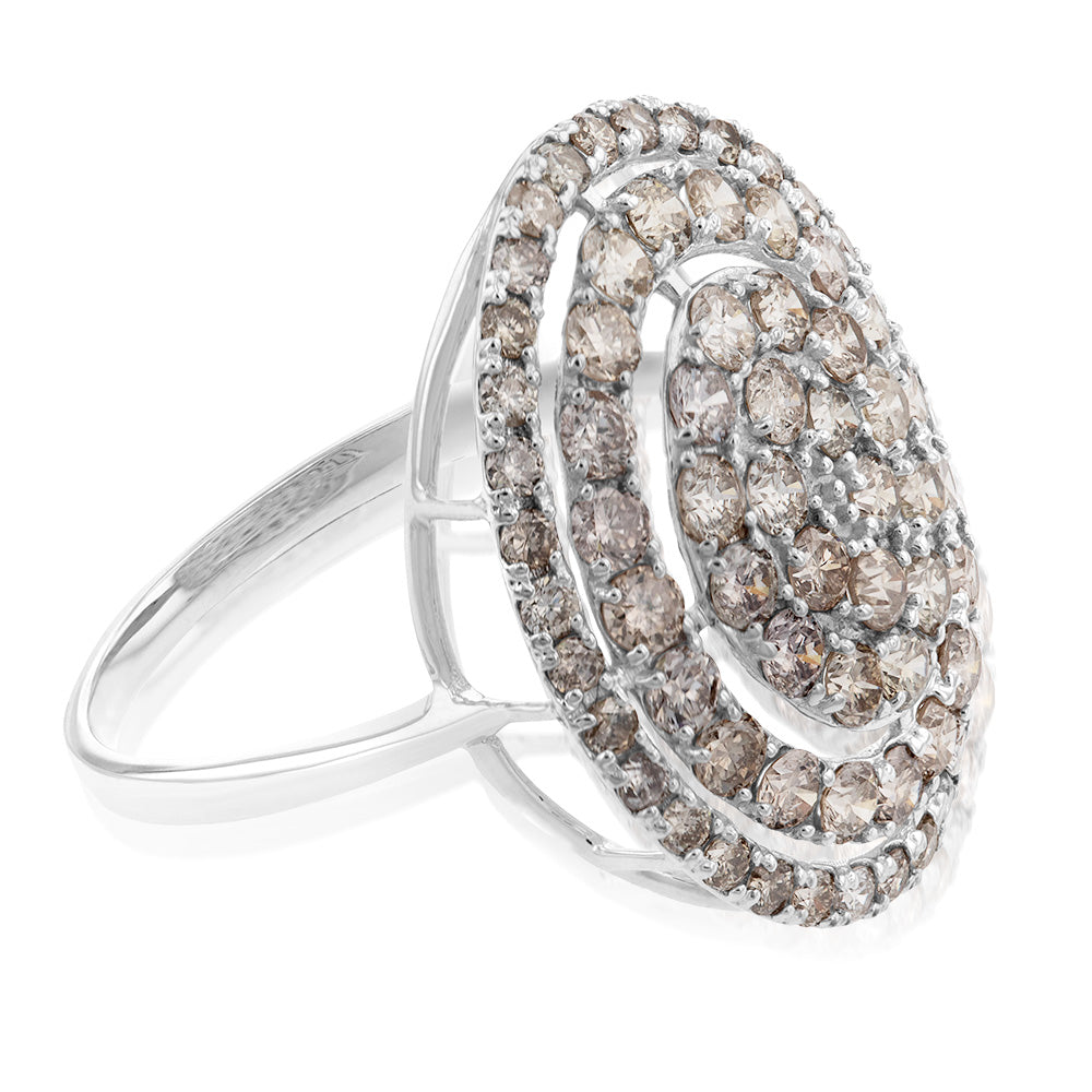 Exquisite 18ct White Gold Cluster Ring with 2 Carat Oval - Shaped Diamonds