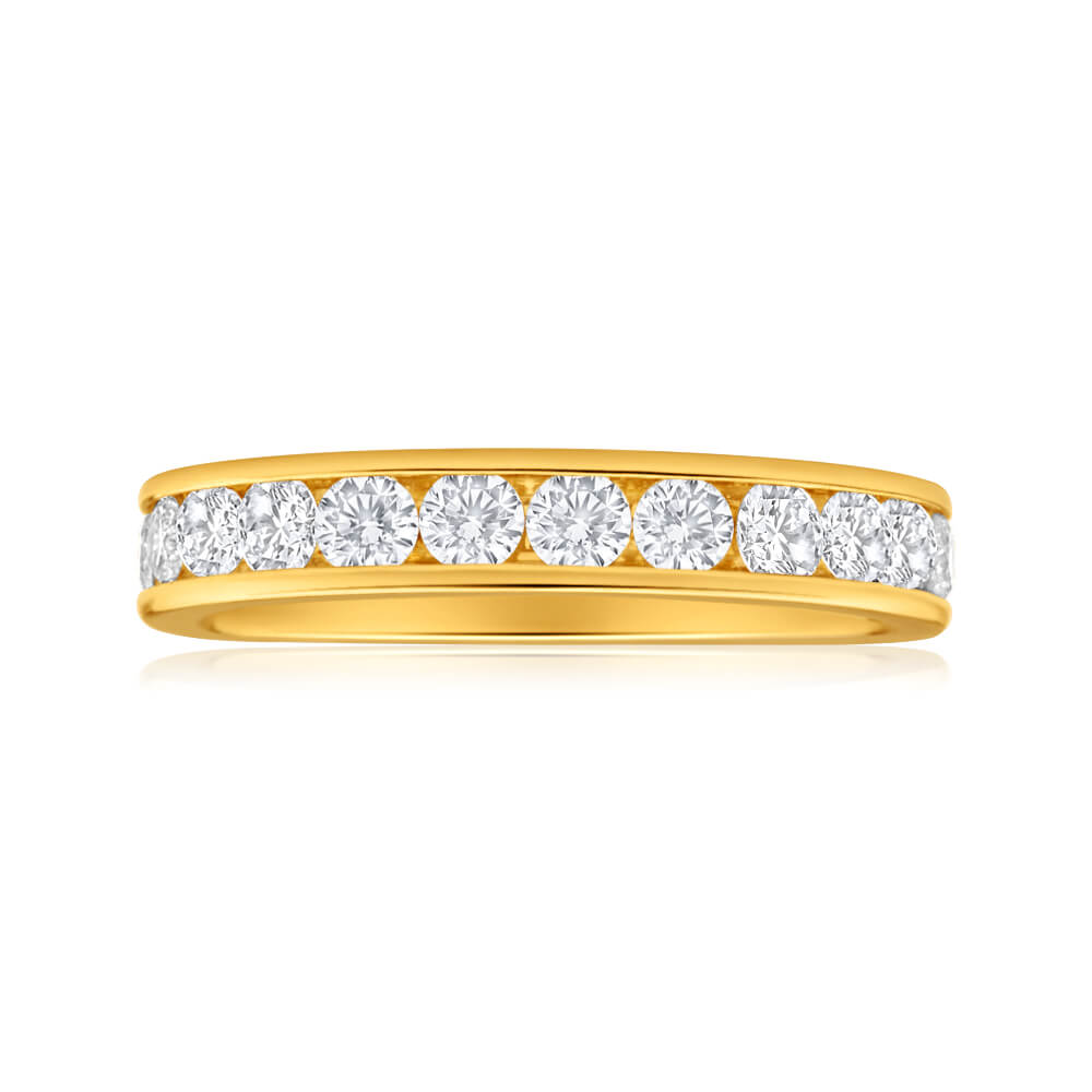 18ct Yellow Gold Ring Featuring 1 Carat of Channel-Set Sparkling Diamonds