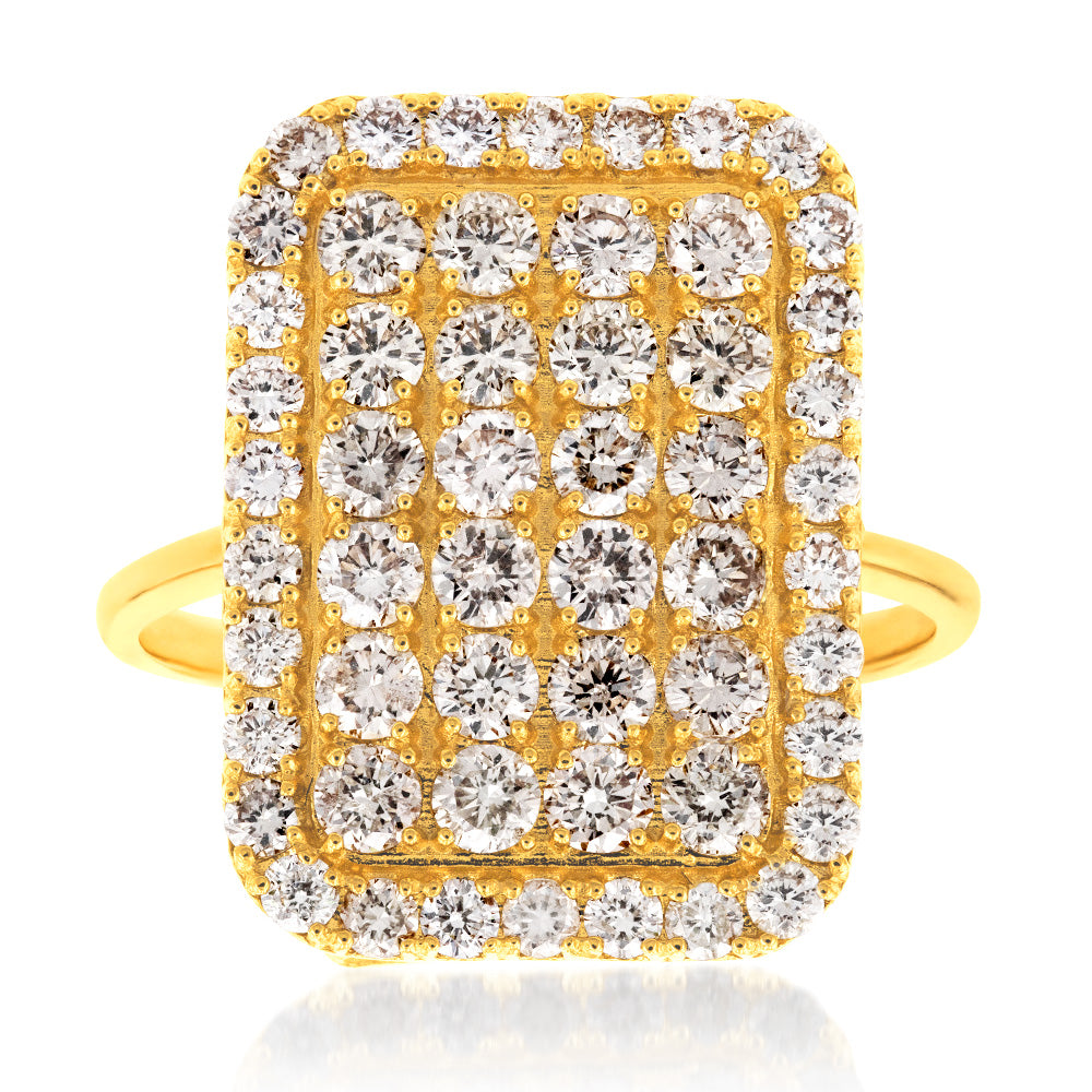 Exquisite 18 - carat Yellow Gold Cluster Ring with 2 - carat Diamonds in a Rectangle Shape