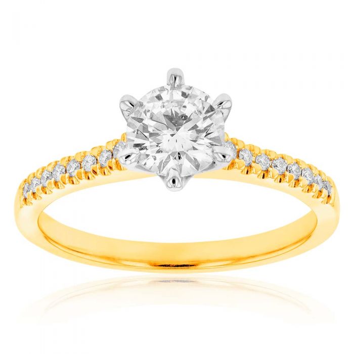 Exquisite 18ct Yellow Gold Three - Quarters Carat Diamond Solitaire Engagement Ring Featuring a 0.70 Carat Central Diamond and 16 Flanking Shoulder Diamonds