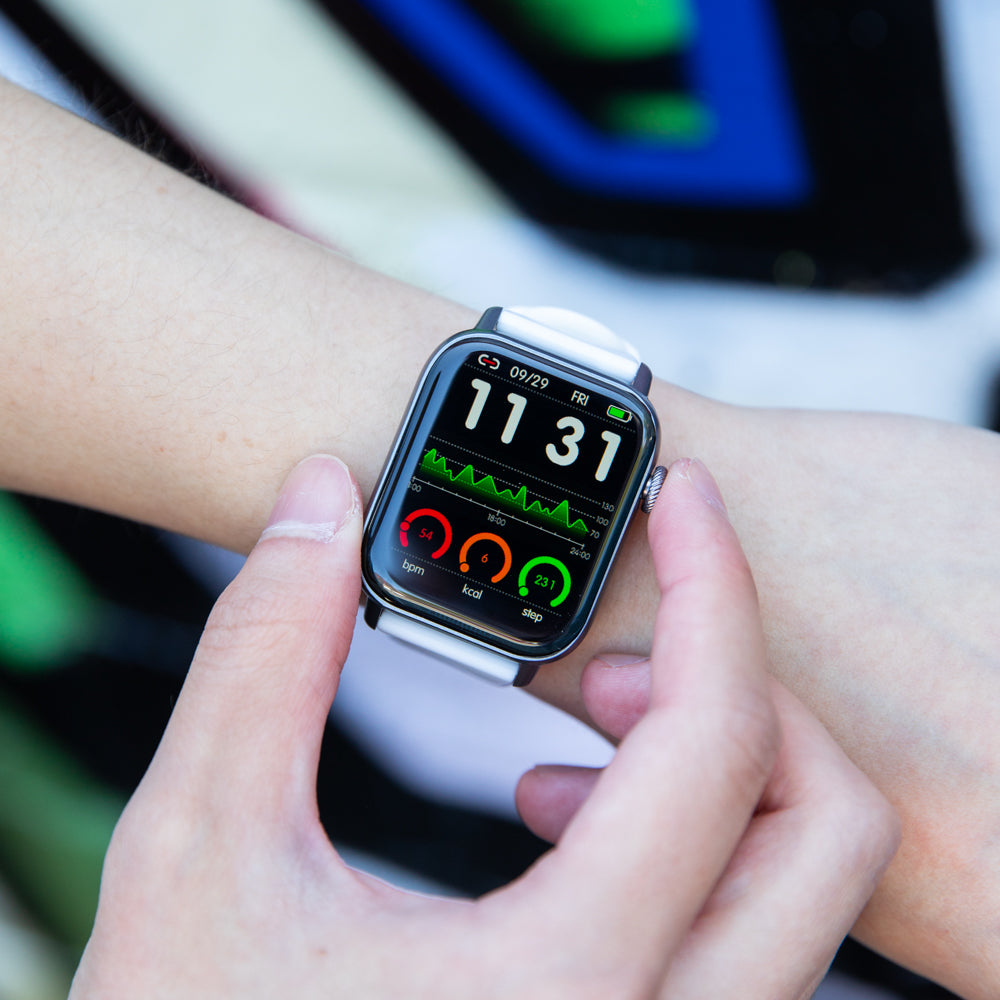 Stylish Active Pro Call+ III White Smart Watch for Modern Users