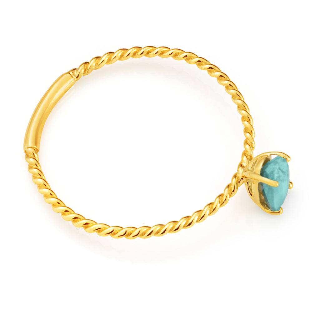 Exquisite 9ct Yellow Gold Ring Embellished with Turquoise