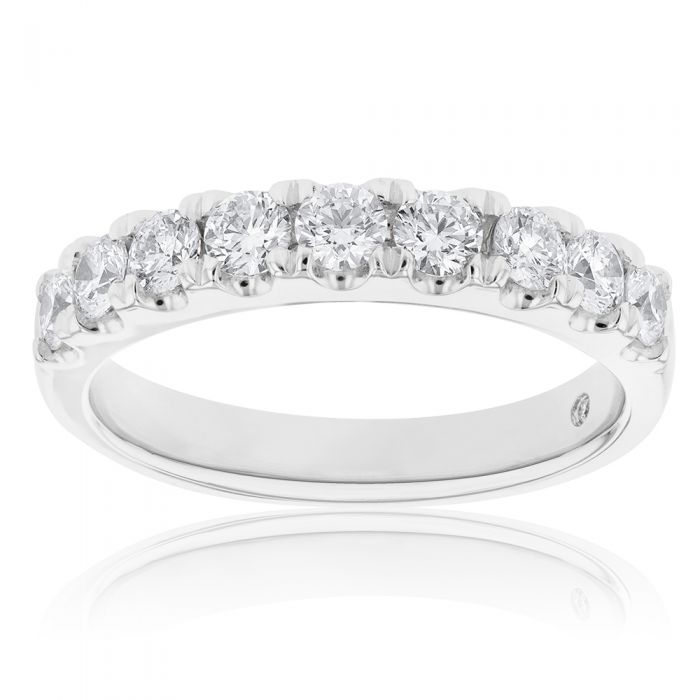 Exquisite Flawless Cut Platinum 3/4 Carat Diamond Eternity Wedding Band for Timeless Elegance