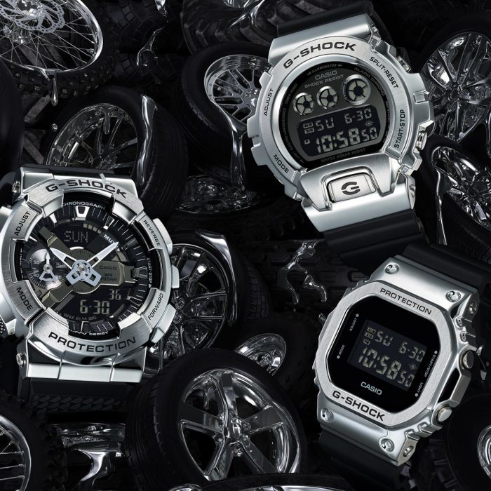 Stylish G-Shock GM-5600-1DR Resin & Stainless Steel Watch