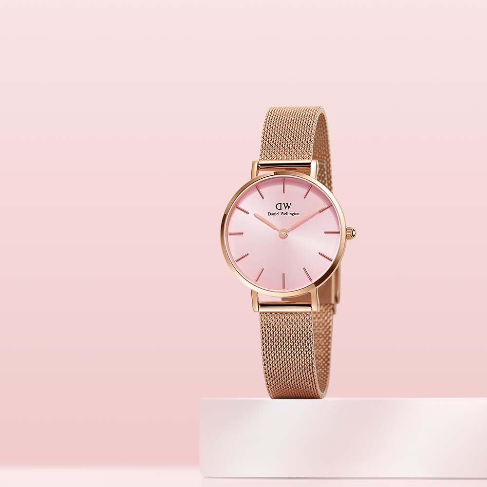 Daniel Wellington Pink Melrose DW00100368 28mm Rose Gold Mesh Watch