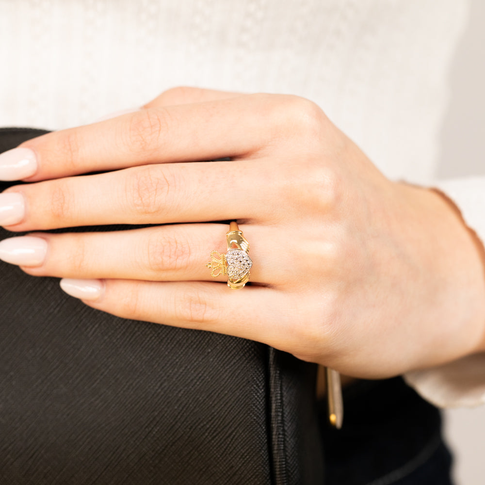 Stunning 9 Carat Yellow Gold King Heart Shaped Diamond Engagement Ring