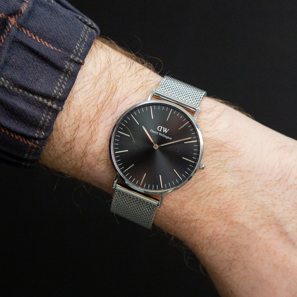 Daniel Wellington DW00100629 St Mawes Classic - Onyx Mesh Watch with Sunray Dial