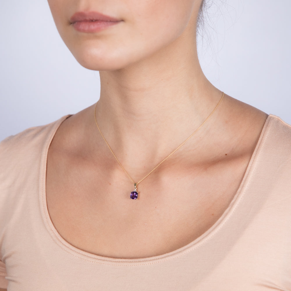 Stunning 9ct Yellow Gold Pendant with 1.4ct Amethyst and Diamonds