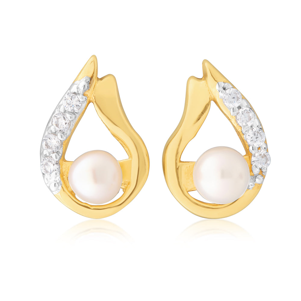 Gorgeous 9ct Yellow Gold Studs with 3.5 - 4mm Freshwater Pearls and Zirconia