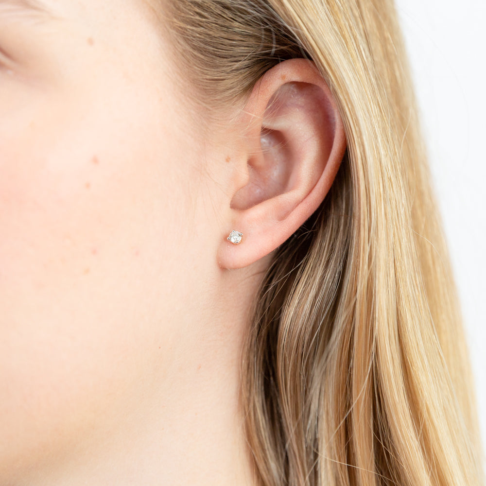 Stunning 9ct Yellow Gold 1/4 Carat Diamond Stud Earrings for Everyday Elegance