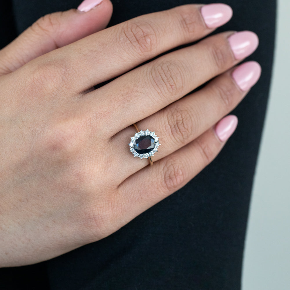 9ct Yellow Gold Ring with 2.50 Carat Natural Oval Sapphire (9X7mm) and 0.50 Carat Diamonds