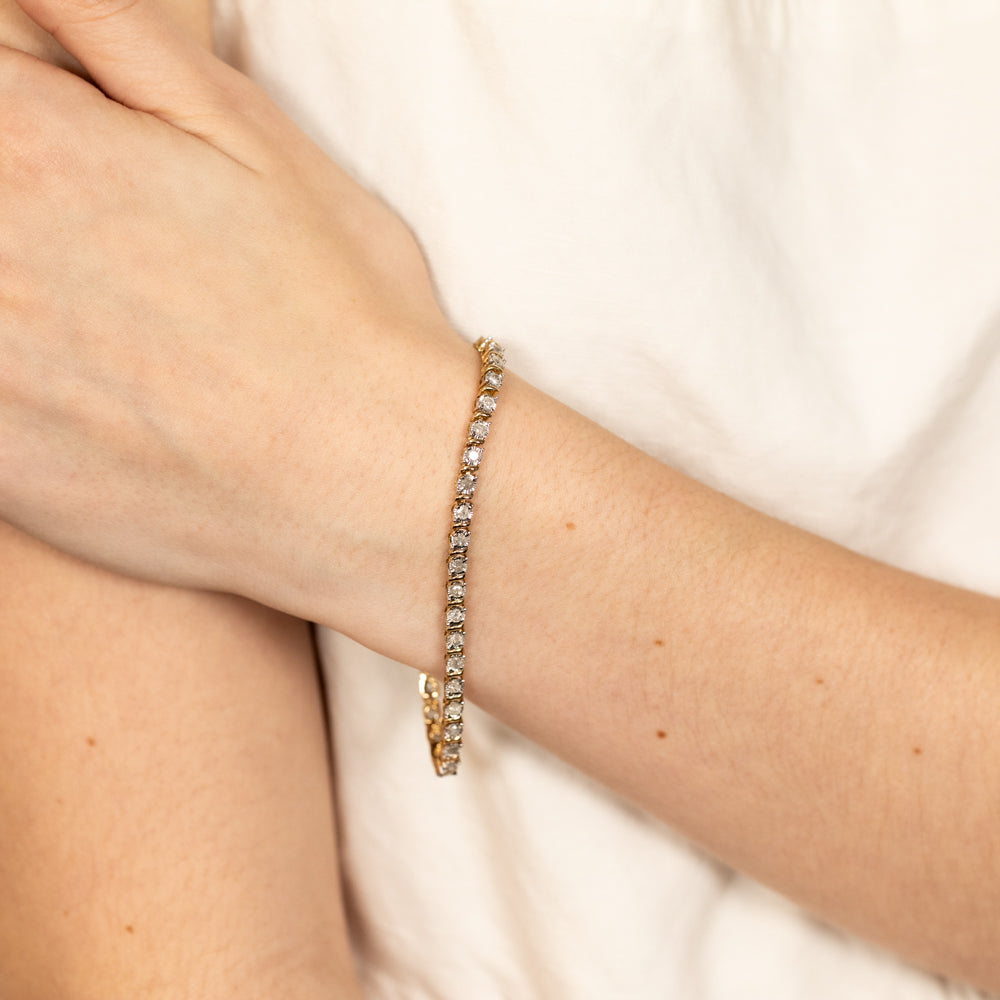 2-Carat Diamond Tennis Bracelet in 10ct Yellow Gold