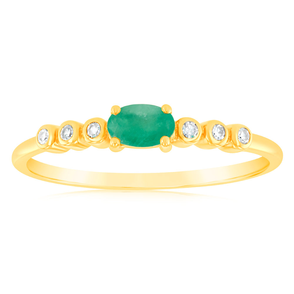 Exquisite 9ct Yellow Gold Ring Set with a 5X3mm Emerald and 6 Diamonds, a Timeless Jewelry Piece