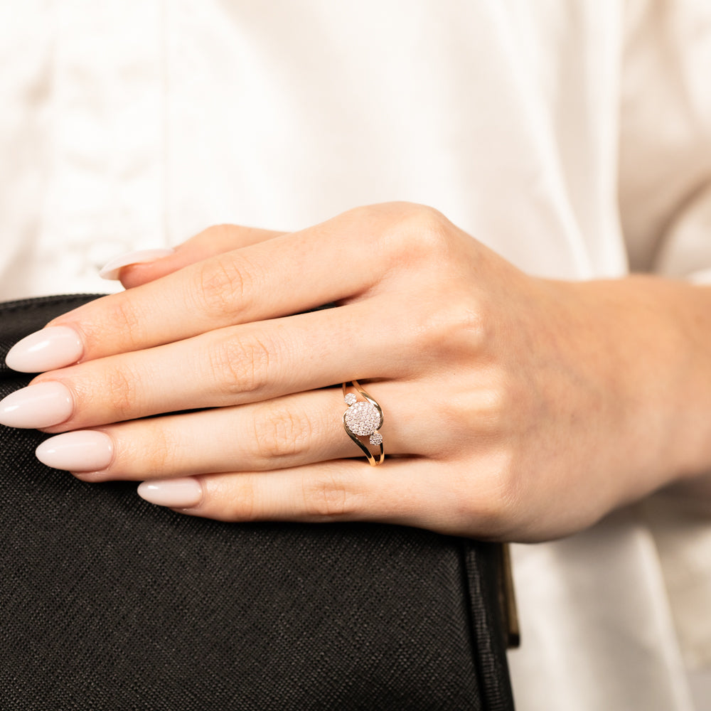 Gorgeous 1/6 Carat Diamond Cluster Ring Crafted in 9ct Yellow Gold