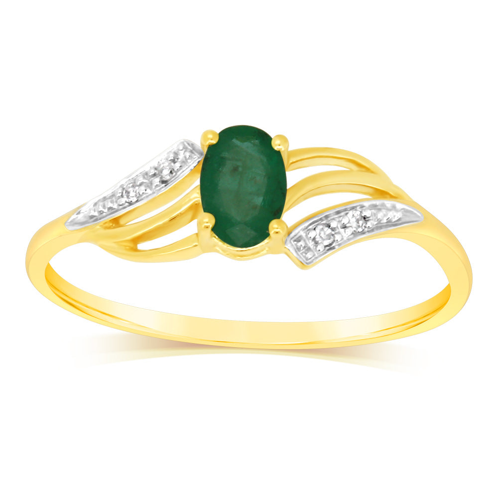 Stunning 9ct Yellow Gold Ring with 0.55 Carat Natural Emerald and Diamonds