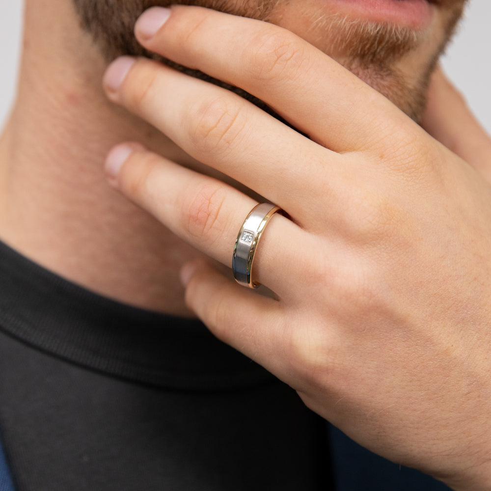 Exquisite 9ct Yellow and White Gold Diamond Ring for Gentlemen