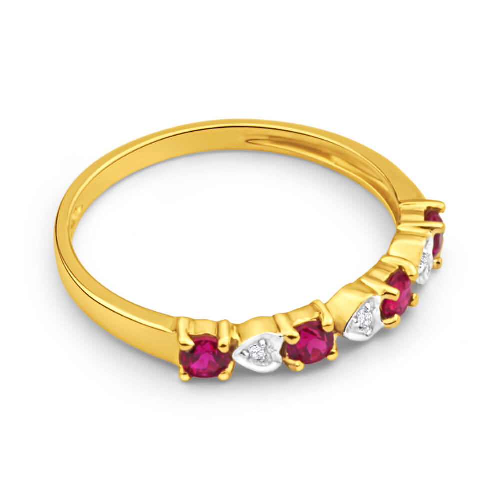 Exquisite 9ct Yellow Gold Ring Adorned with 4 Synthetic Rubies and 3 Diamonds
