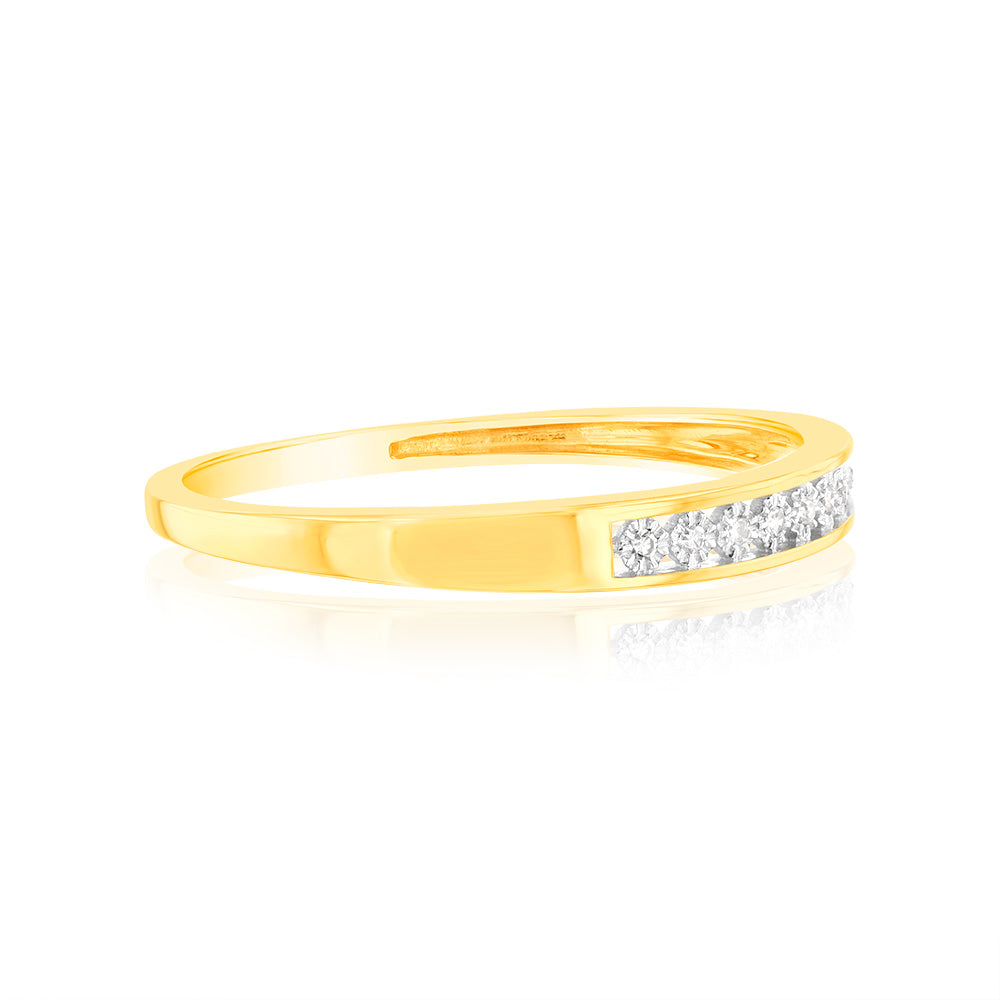 9ct Yellow Gold Classic Eternity Straight Engagement Ring Adorned with 9 Exquisitely Cut Brilliant Diamonds