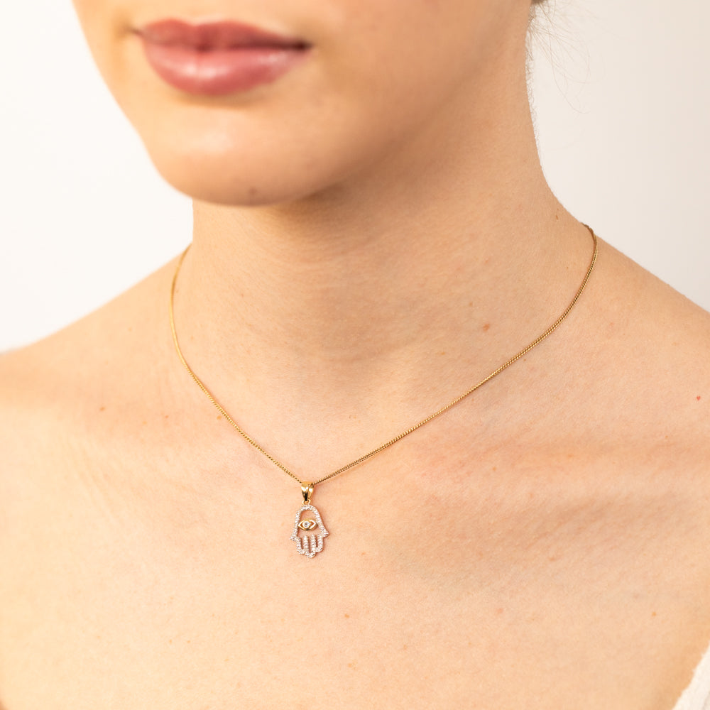Stunning 9ct Yellow Gold Pendant Featuring a Cubic Zirconia Evil Eye Design