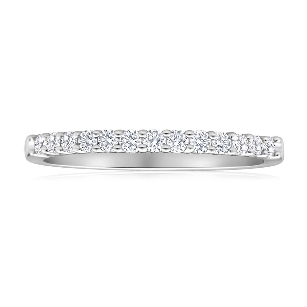1/4 Carat Flawless Cut 18ct White Gold Claw Set Diamond Engagement Ring - A Timeless Piece of Jewelry